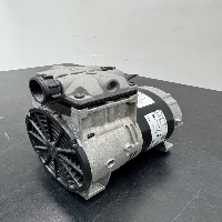 Thomas Oil Less Vacuum Pump image 1